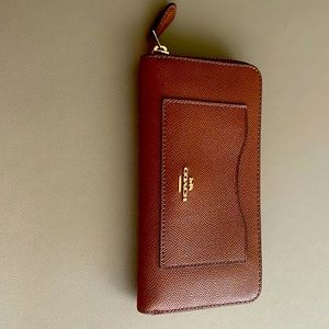 Coach accordion wallet